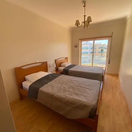 Two Bedroom With Pool بورتيماو