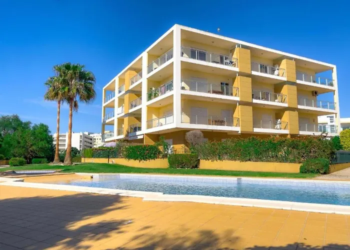 Two Bedroom With Pool * Portimao