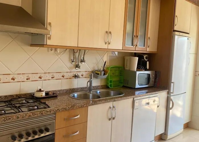 Apartment Two Bedroom With Pool *