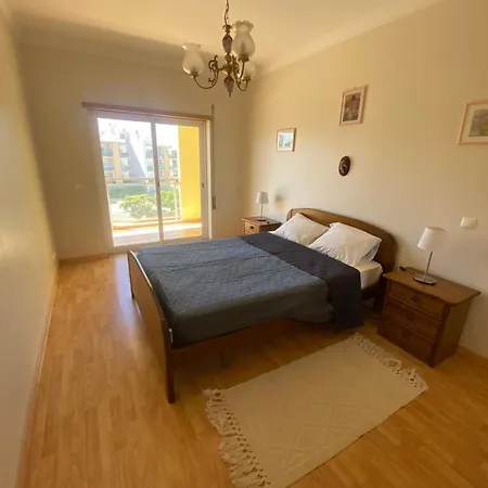 Two Bedroom With Pool * Portimão