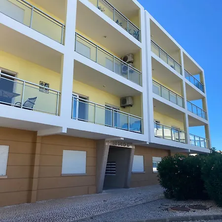 Two Bedroom With Pool *